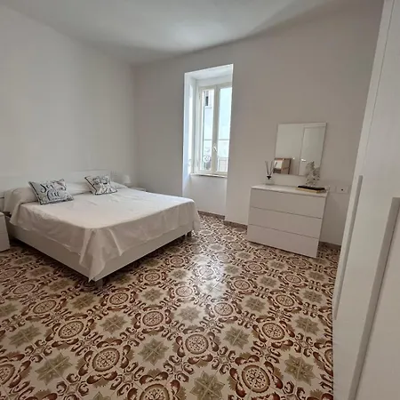 Rossella Apartman *